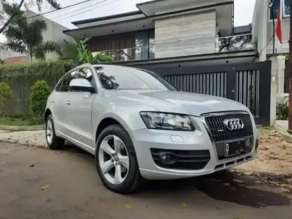 FOR SALE AUDI Q5 2011 AT MINT CONDITIONS!!