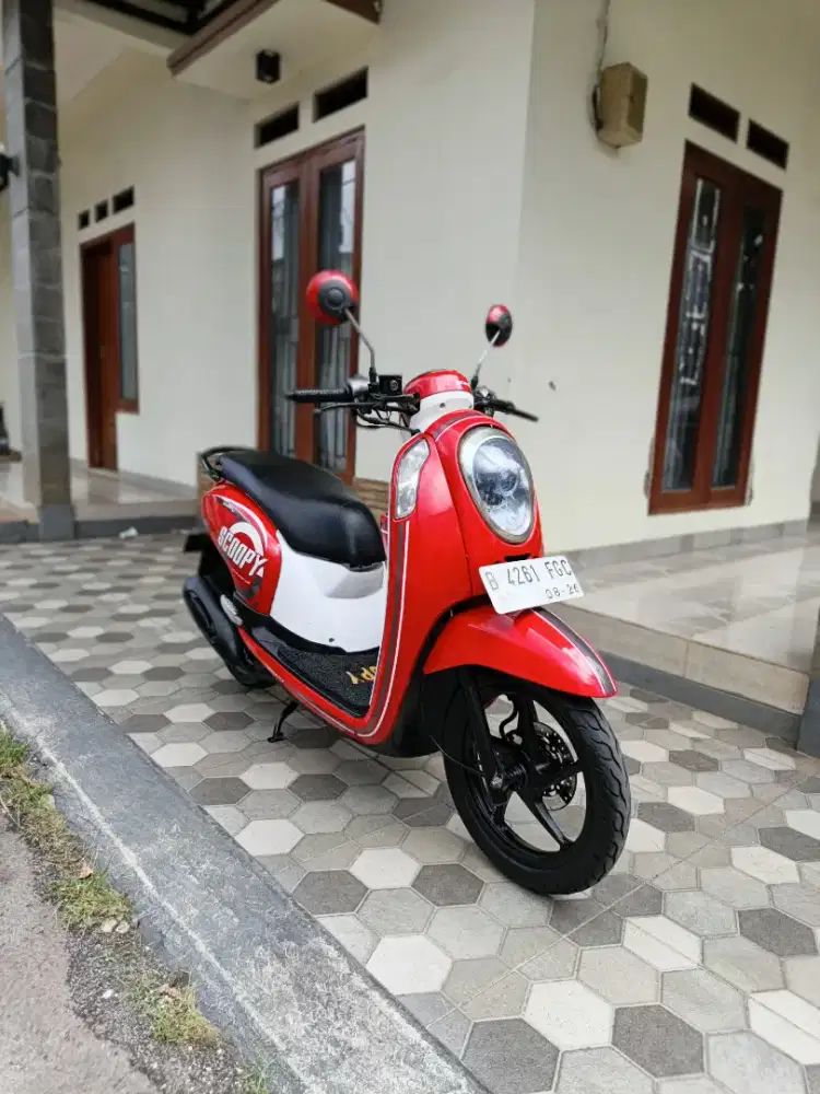 Scoopy sporty tahun 2016