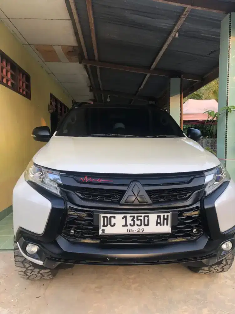 Dijual MITSUBISHI PAJERO 4X2 EXCEED THN 2019