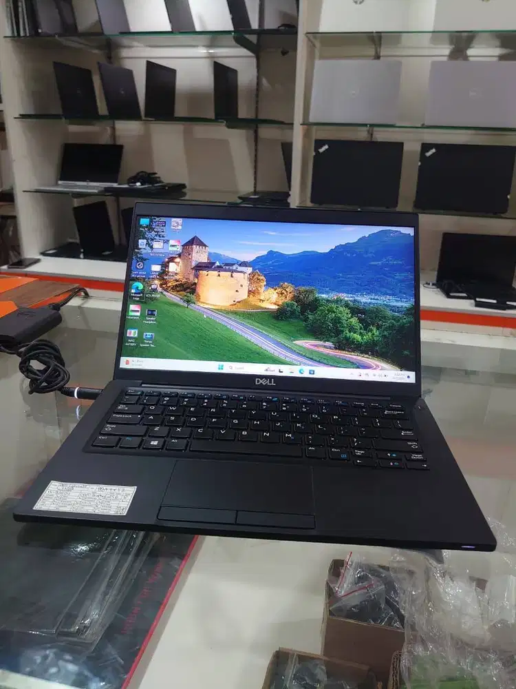 Dell Latitude 7390