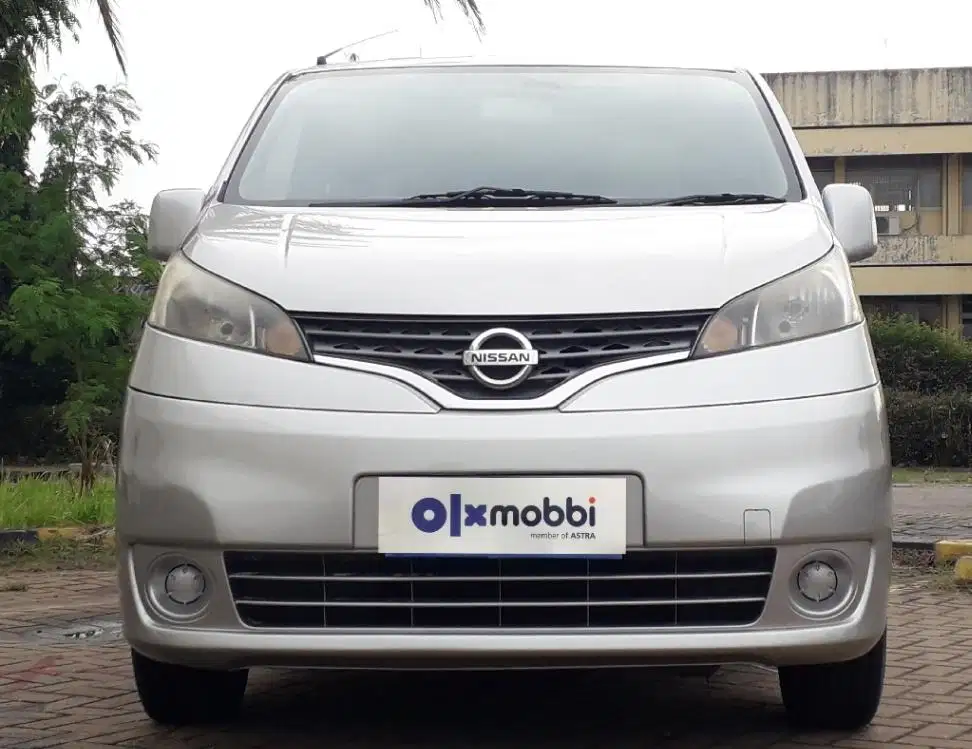 20TDP 4,JT Nissan Evalia 1.5 SV Bensin-MT Hitam 2014