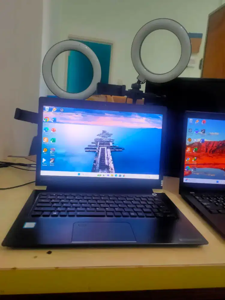 Toshiba dynabook RAM 16GB touchscreen