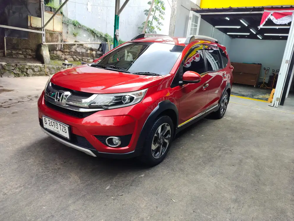Honda BR-V E metic pakean 2018 terawat