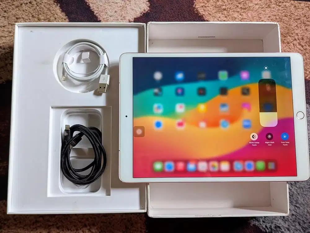 Ipad pro 2017 256gb wifi dan karti ibox