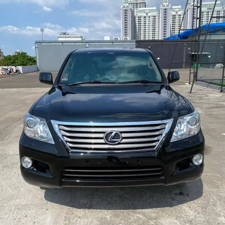 Lexus RX570 Luxury Tahun 2011