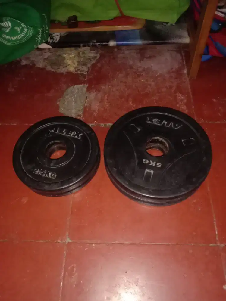 Di jual plat 5kg sama 2,5kg