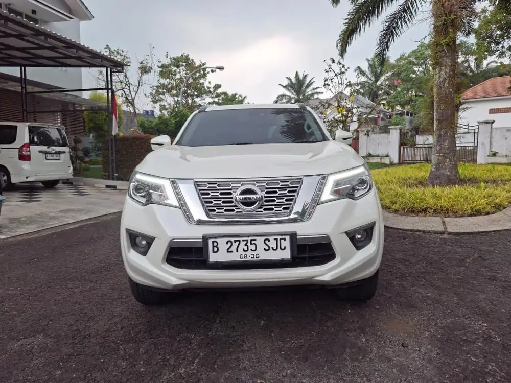 Dp 15jt Nissan Terra Tipe Tertinggi VL Solar Matic 2018 Siap Jalan