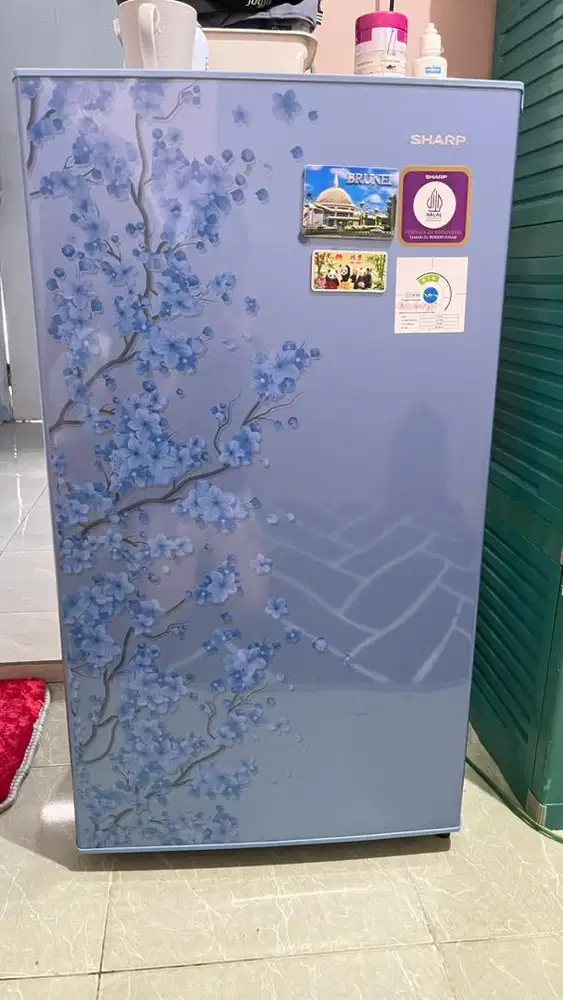 Kulkas 1 pintu SHARP Sakura Biru