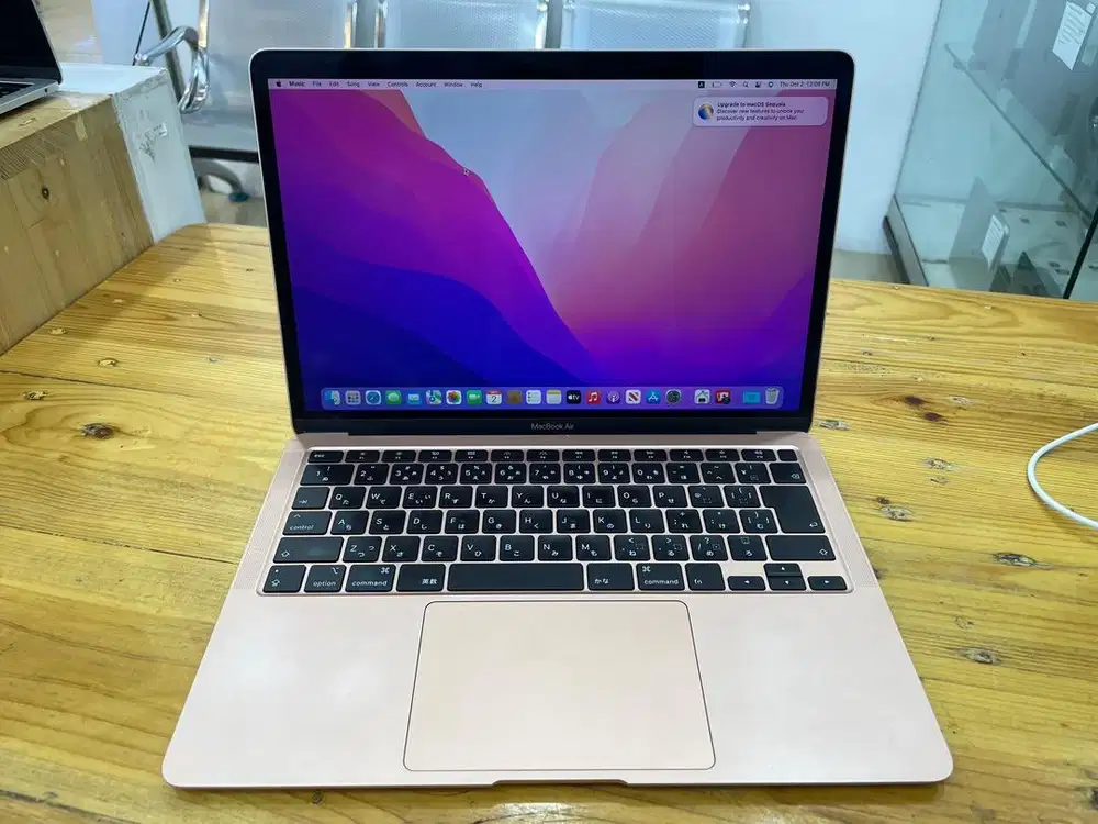 Macbook Air 2020 13inc Retina i5/8/512GB SSD Second Normal Pemakaian
