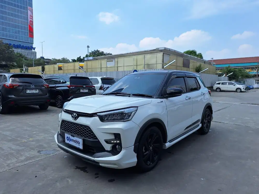 DP MURAH - Toyota Raize 1.0 T GR SPORT TSS Two Tone Bensin-AT 2021