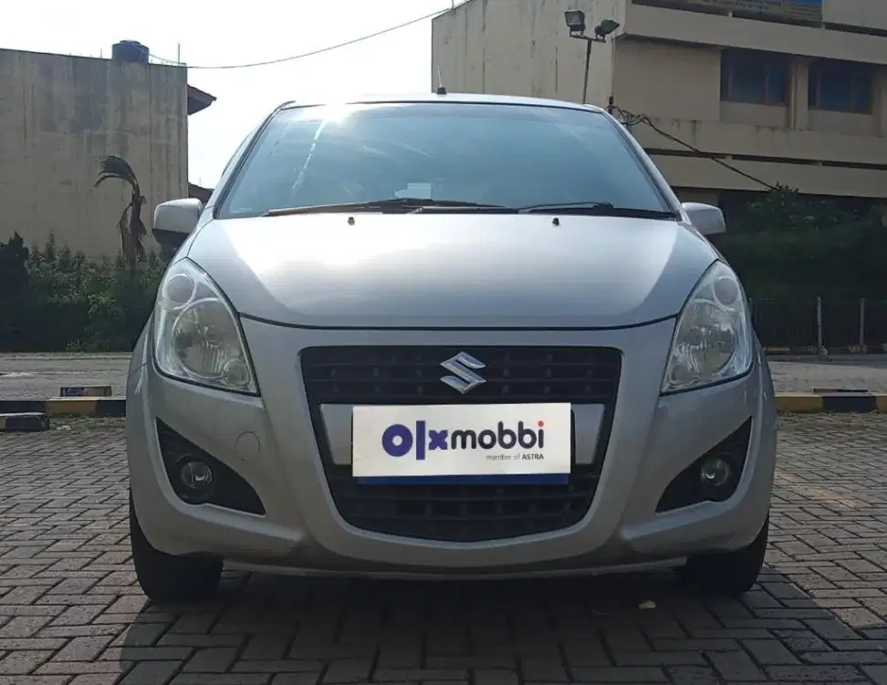 TDP 5,JT Suzuki Splash 1.2 DR Bensin-AT Putih 2015