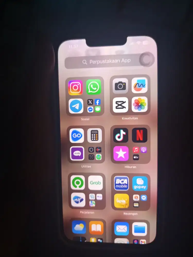 Dijual iPhone 13 lagi Bu banget