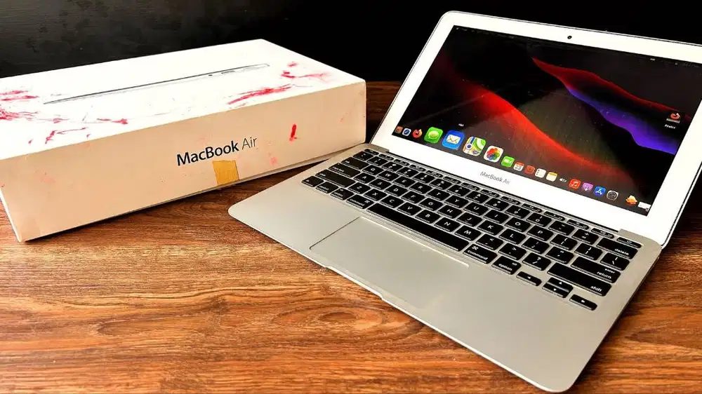 Macbook air 2013 core i5 Mulus Like New