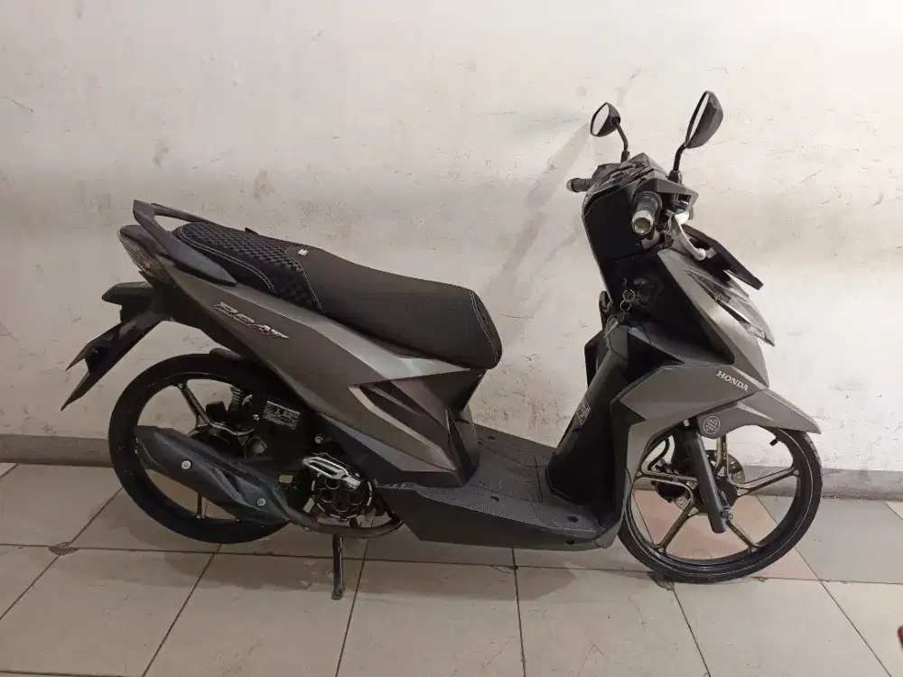 Di jual beat deluxe 2023 lengkap mesin halus