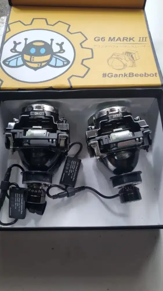 Foglamp dan lampu tembak 1 set.
