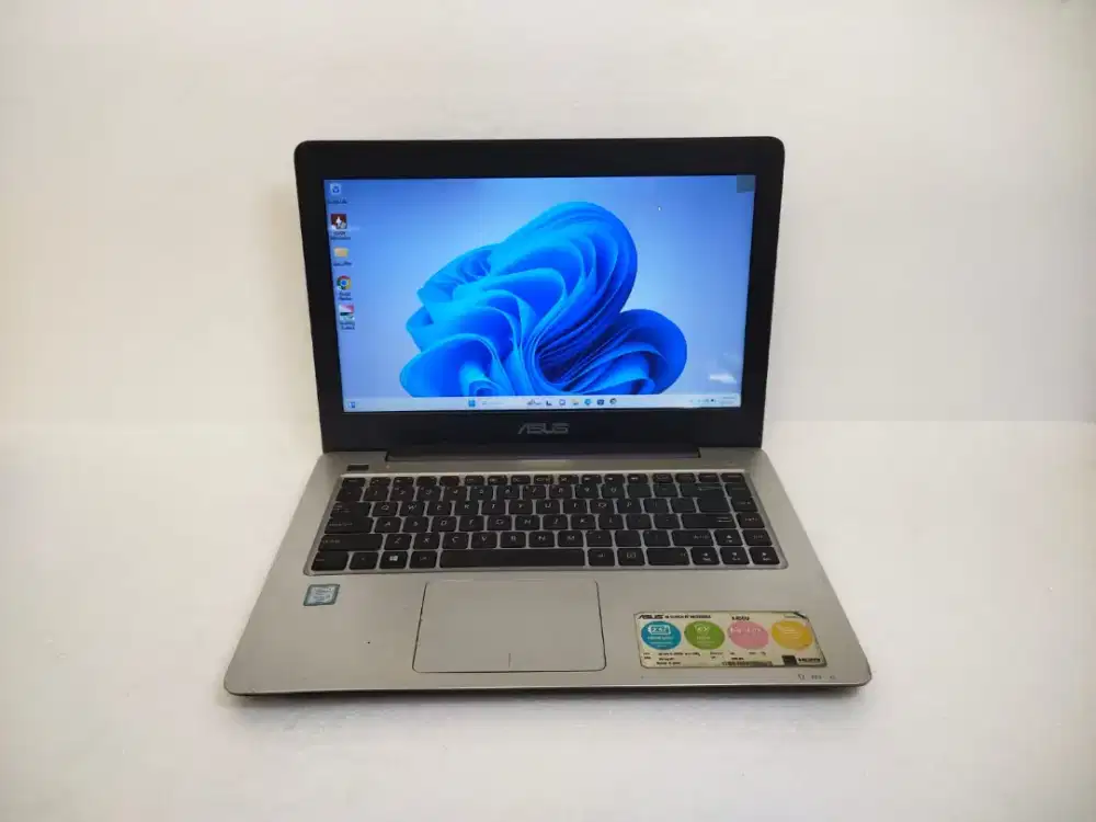 A728 Laptop Asus A456U Ram 4gb SSD 256gb core i5 gen6 Siap pakai