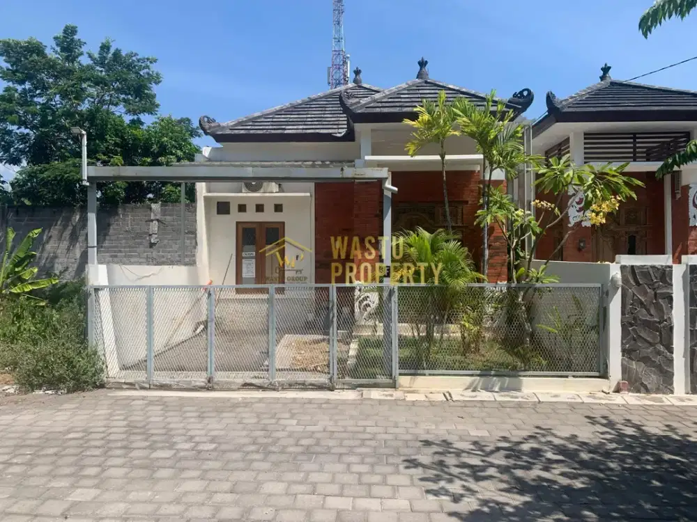 RUMAH KLASIK DALAM PERUMAHAN, DEKAT CANDI PRAMBANAN SHM