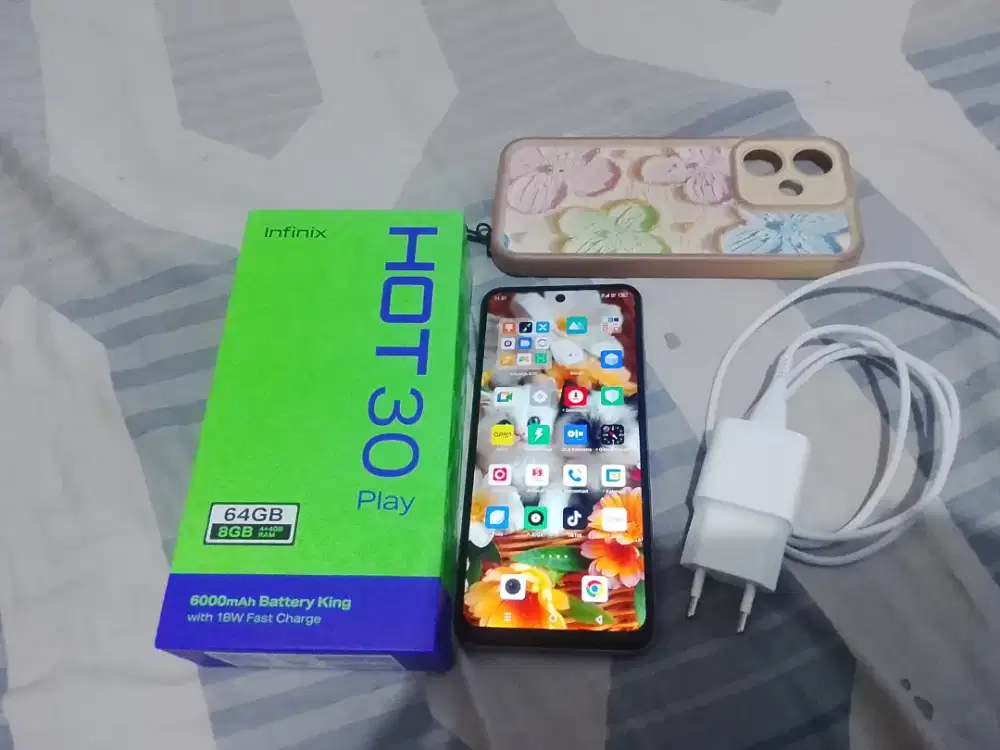 for sale Infinix HOT 30 Play 4/64 fullset like new