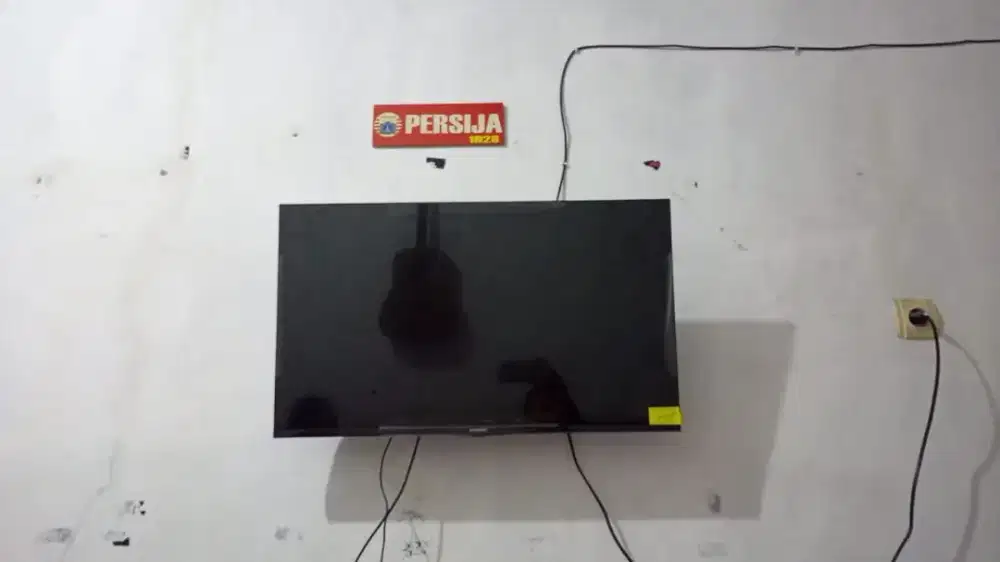 TV GOOGLE 32 INCH