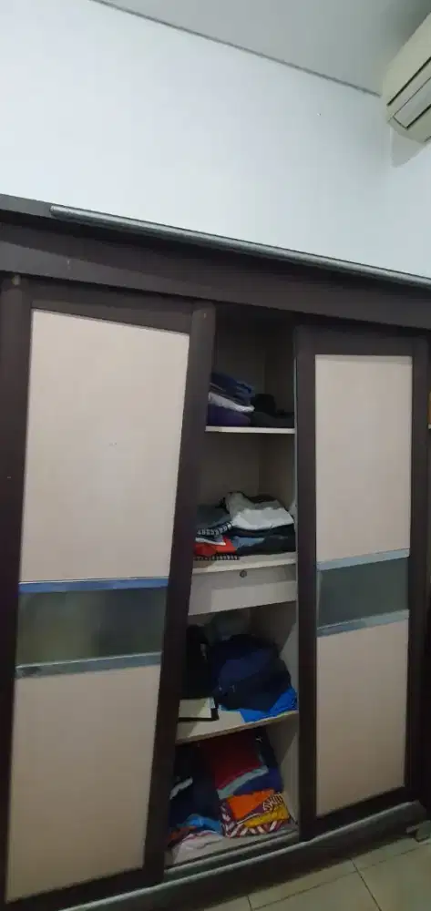 Lemari baju lemari pakaian