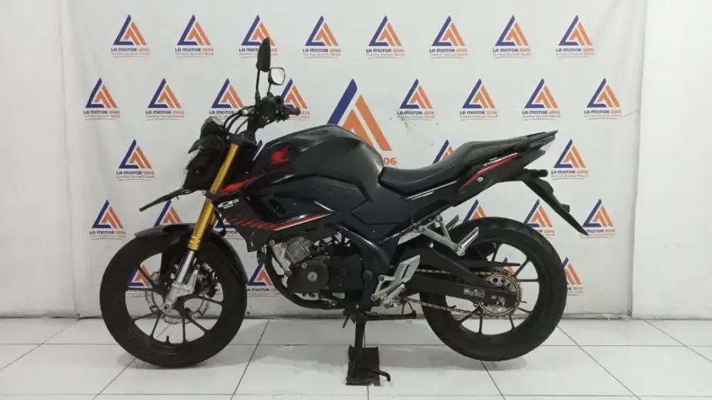 HUB ZAHRA DIJUAL HONDA CB 150R THN 2023