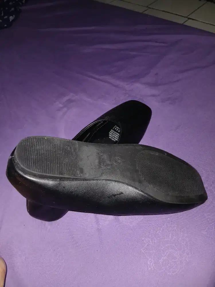 Sepatu rubi no box