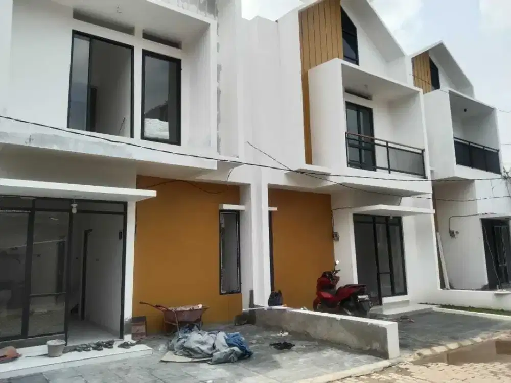 DIJUAL RUMAH IDAMAN 700jutaan DEKAT TOL CIBUBUR JAKARTA TIMUR