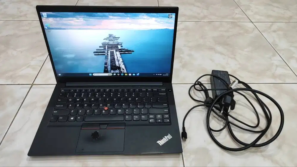Laptop Lenovo Thinkpad E14 Gen 2 Intel i5/8GB/512GB Win 11 Pro