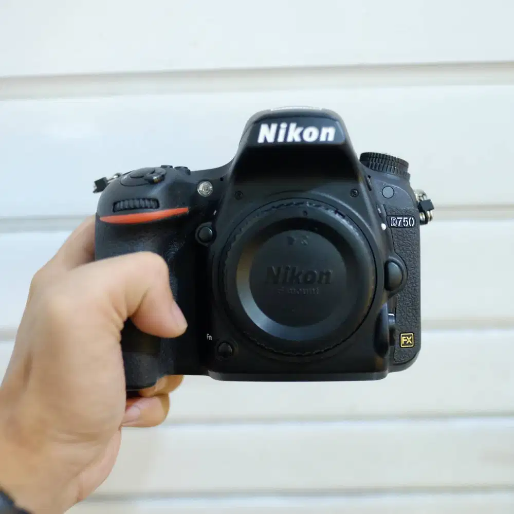 Nikon D750 Body Only No Box SC 13rb