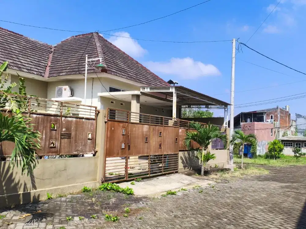 Tanah Malang dekat nya Bandara Abd Saleh cocok Hunian