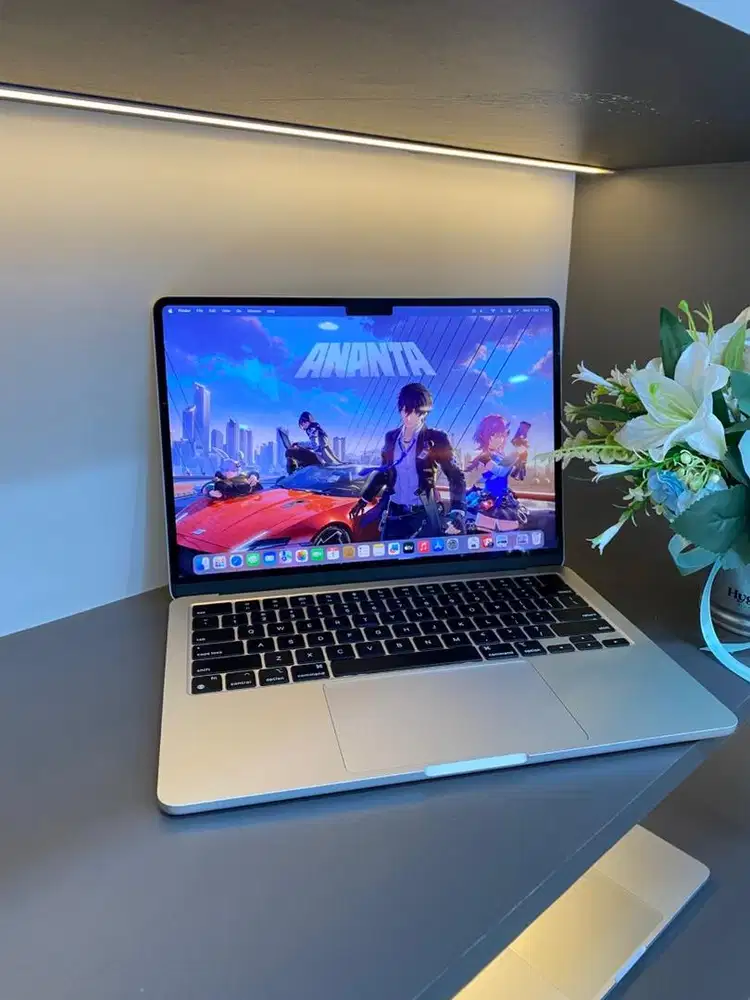 MacBook Air M2 8/256
