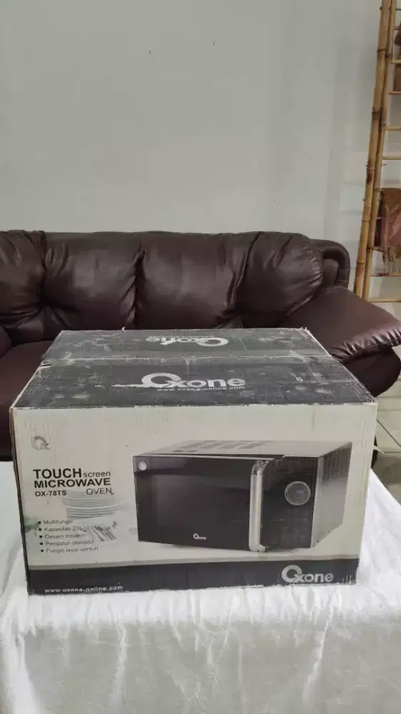 Oxone Digital Microwave OX-78TS (23L 500W)