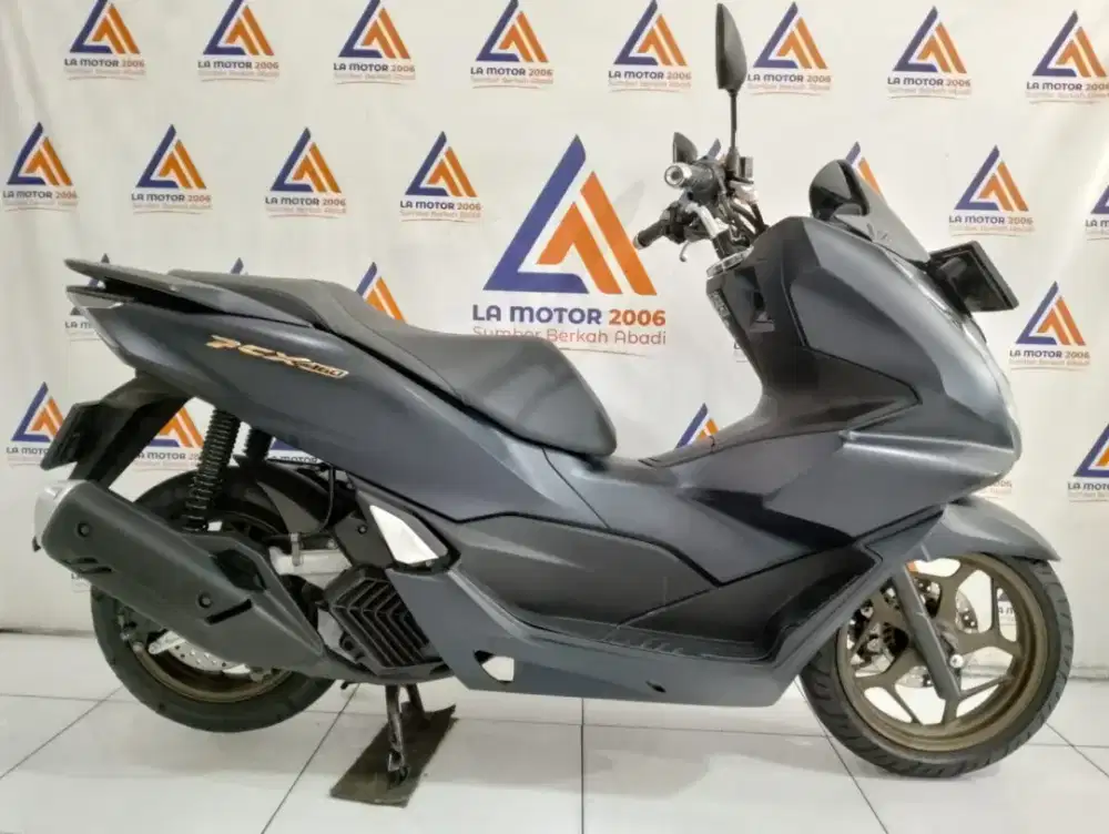 HUB ZAHRA DIJUAL HONDA PCX THN 2024  (TT/CASH/KREDIT)