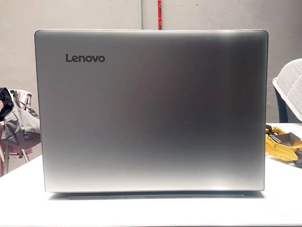Laptop Lenovo Core i5 Gen 7