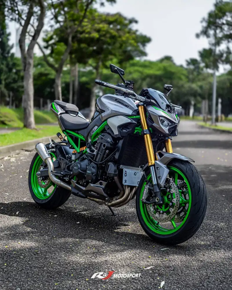 (Full Paper) Kawasaki Z900 SE Nik 2025 Facelift Like New