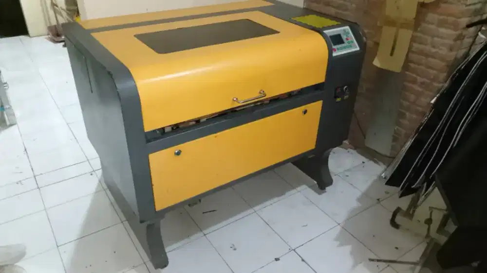 Mesin leser dijual secepatnya