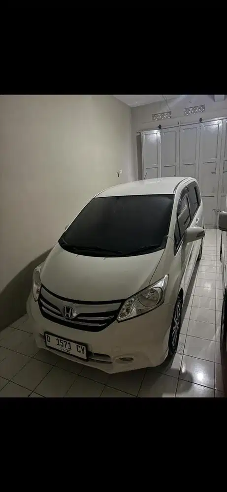 Honda Freed 2013