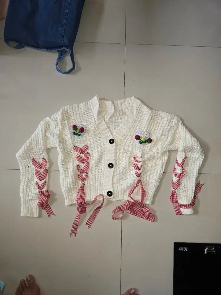 Sweater Korea Imut