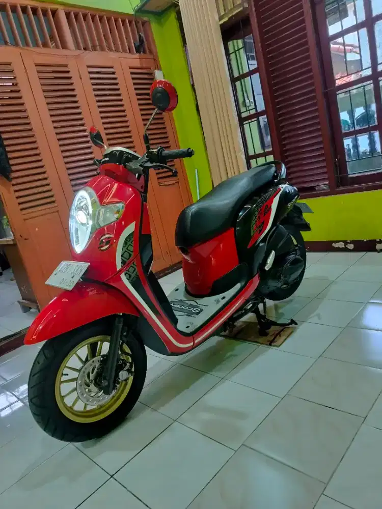Honda Scoopy donat 2018 mulus PJK pjg BS TT