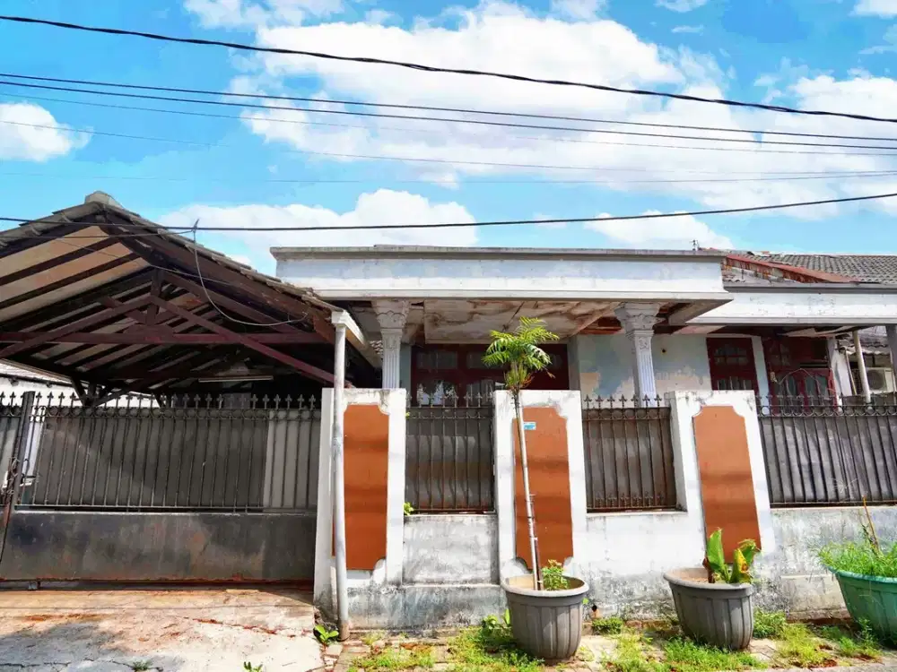 Rumah Luas 1 Lantai Dekat Transpark Mall Bintaro Hadap Timur J-19687