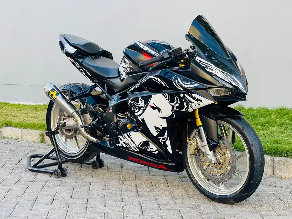Honda cbr 250rr black matte plat N pajak on cbr250rr hitam cbr 250 rr