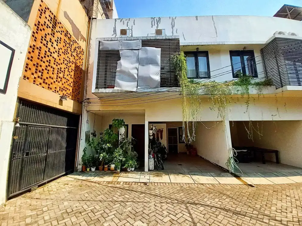 Rumah 2 Lantai 15 Mnt ke Pacific Place Mall Siap Huni Bisa KPR J-19218