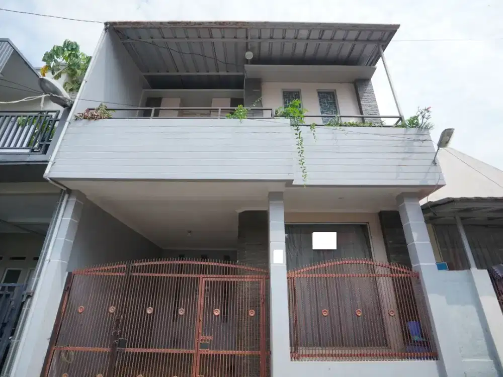 Rumah Strategis 15 Menit ke Stasiun Sudimara SHM Hadap Utara J-15085