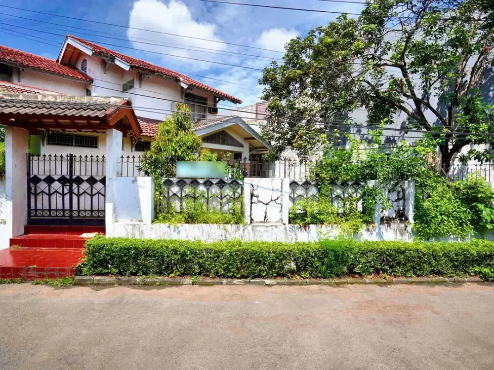 Rumah Tanah Luas 8 Menit ke Terminal Bintaro 2 Lt Dibantu KPR J-17902