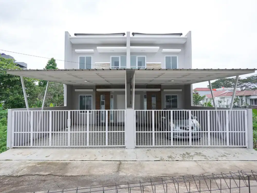 Rumah 2 Carport 15 Menit ke Gerbang Tol Dukuh 3 Bebas Banjir J-18569
