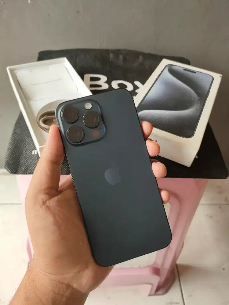 Iphone 15 promax 256gb iBox garansi on fullset mulus