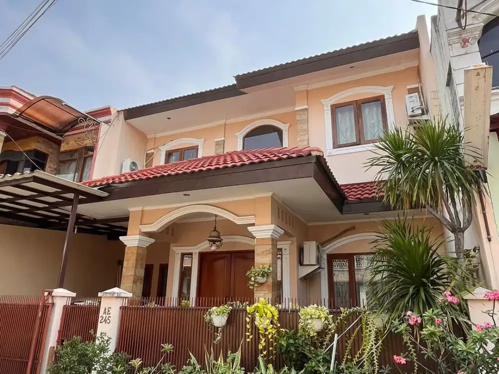 Rumah Bagus 2 lantai Siap Huni di Grand Galaxy City, Bekasi