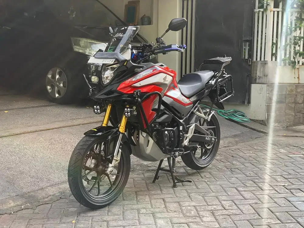 Honda CB150X Adventure 2023 Merah