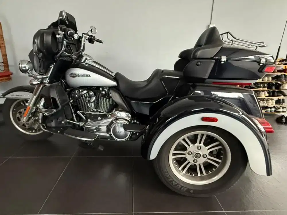 Harley davidson triglide ultra