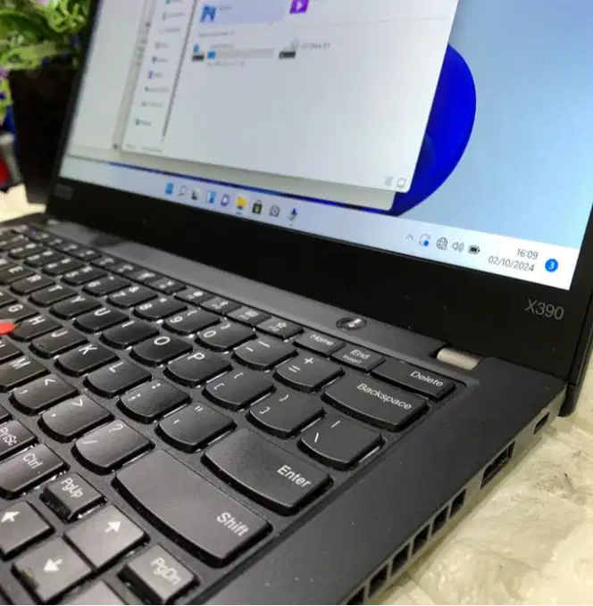 Laptop Spek Tinggi Lenovo X390 Core i7 i5 RAM 16GB SSD 512GB